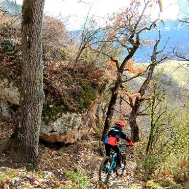 Stages vélo enfants, ateliers techniques et mecanique, Millau