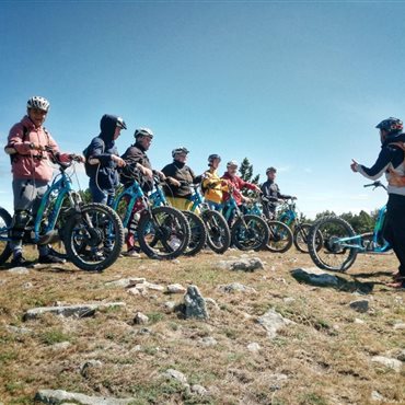 trottinettes électriques tout terrain avec moniteur, Millau